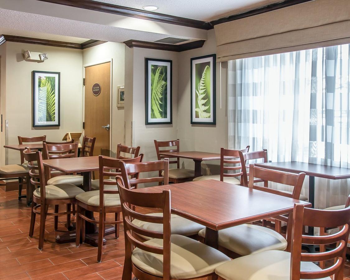 מלון Baymont By Wyndham Flat Rock מראה חיצוני תמונה