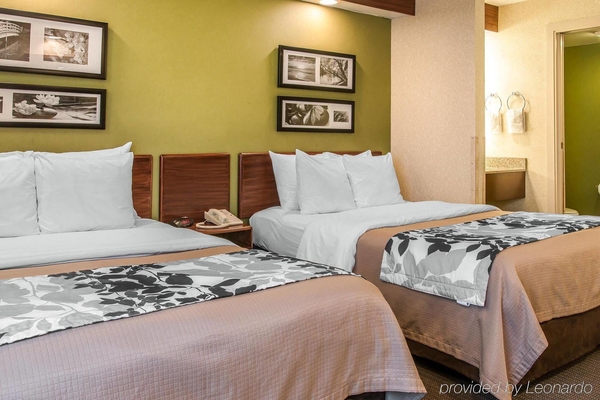 מלון Baymont By Wyndham Flat Rock מראה חיצוני תמונה